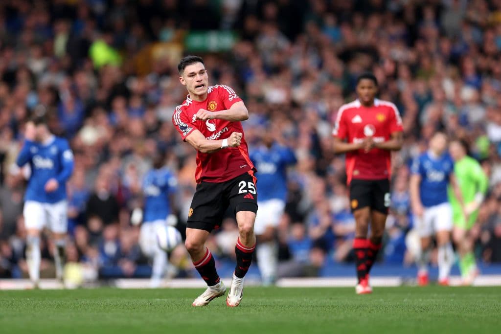 Everton FC v Manchester United FC - Premier League