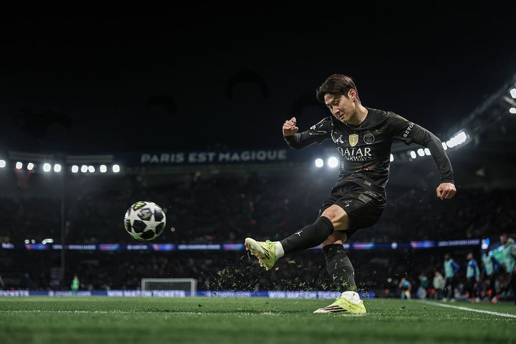 Paris Saint-Germain FC v Chelsea FC - UEFA Champions League 2025/26 Round of 16 First Leg