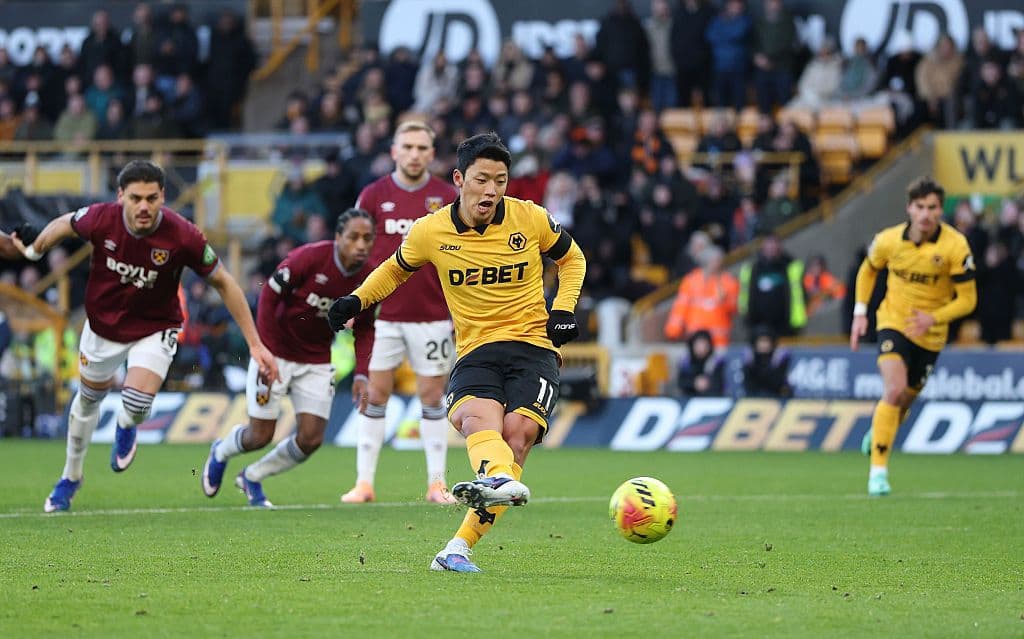 Wolverhampton Wanderers v West Ham United - Premier League